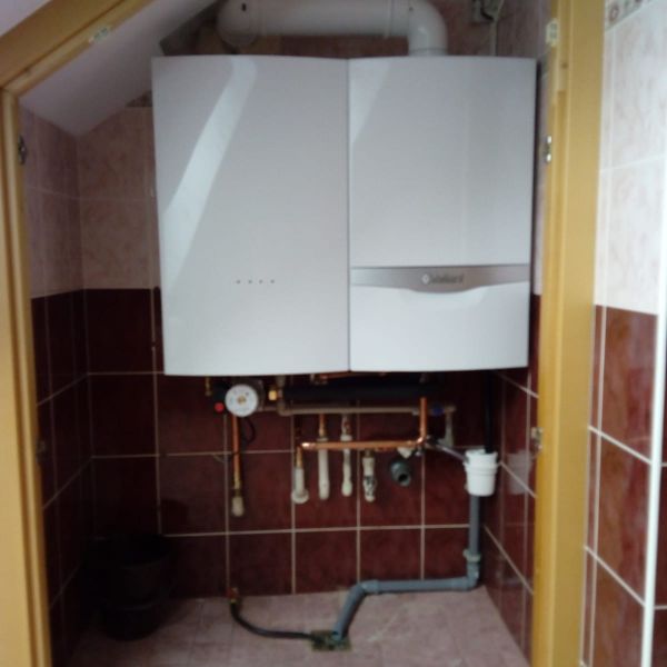 Dakon DUA 28 nahrazen sestavou Vaillant