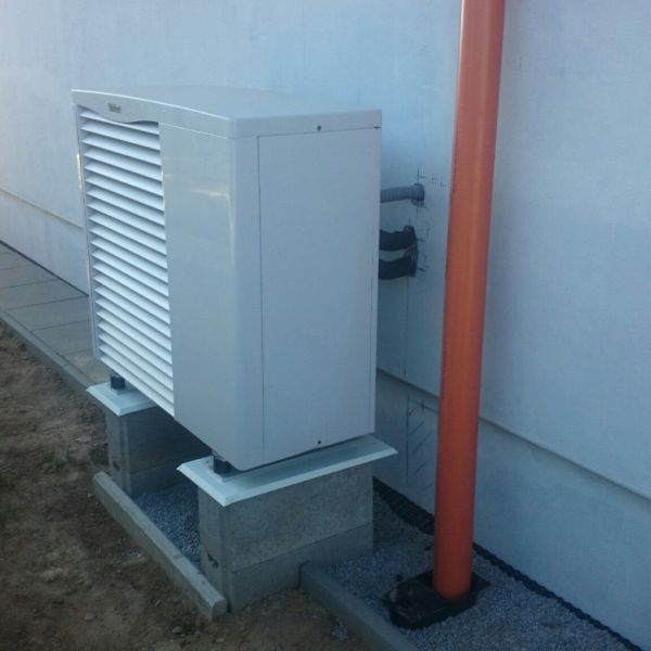 Tepelné čerpalo Vaillant (10/2015)